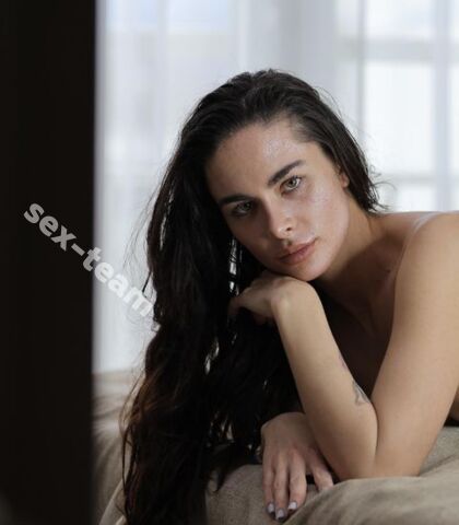 Проститутка Violeta
