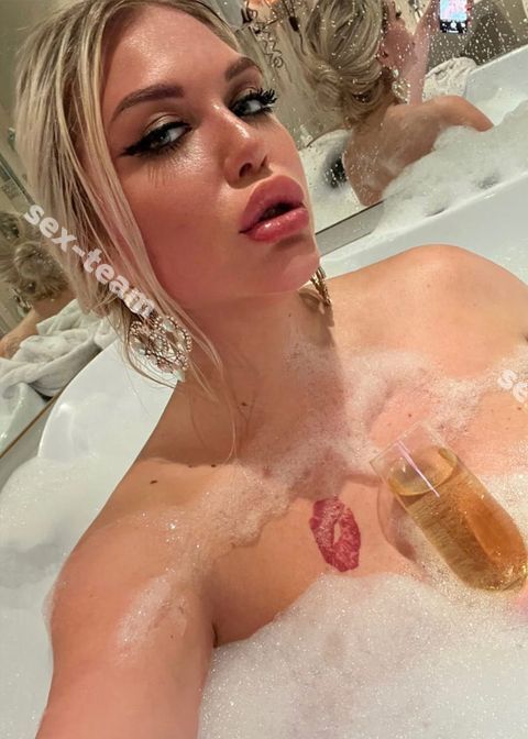Алина