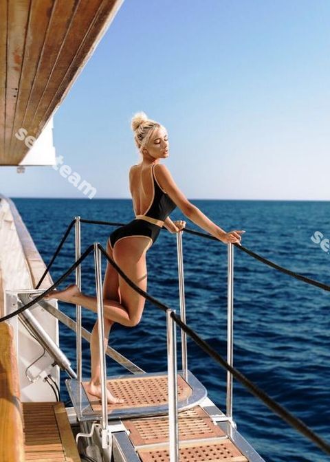 Полина